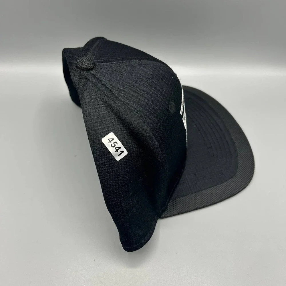 Air‎ Jordan 11 Hat Men Black Embroidered Jumpman Snap Back Cap
